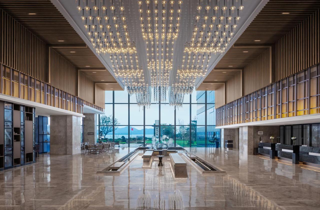 Xuzhou Marriott Hotel Lakeview Bagian luar foto