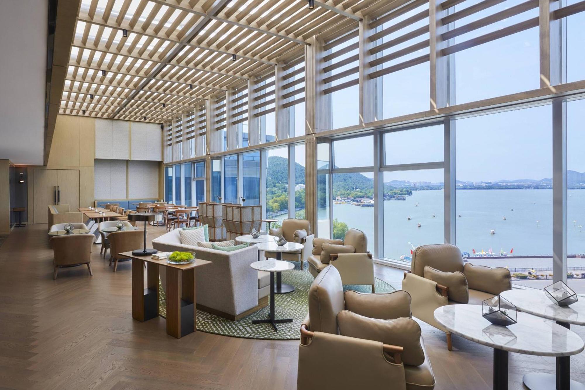 Xuzhou Marriott Hotel Lakeview Bagian luar foto