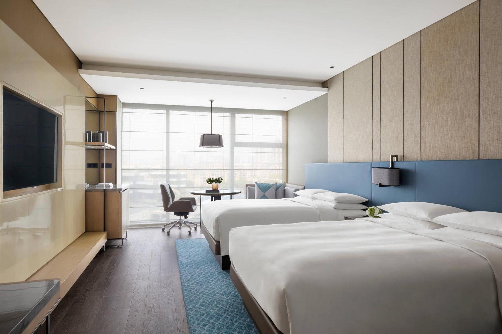 Xuzhou Marriott Hotel Lakeview Bagian luar foto